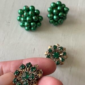 Green clip on earrings vintage fashion earrings, faux pearl, Japan clip on